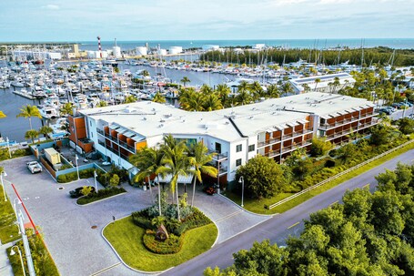 The Perry Hotel Marina Key West - Image 19