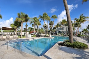 2 outdoor pools, open 8:00 AM to 10:00 PM, sun loungers