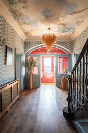 Reception. Armada House
