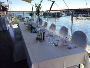 Outdoor wedding area - Sea Lodge (Smogen)