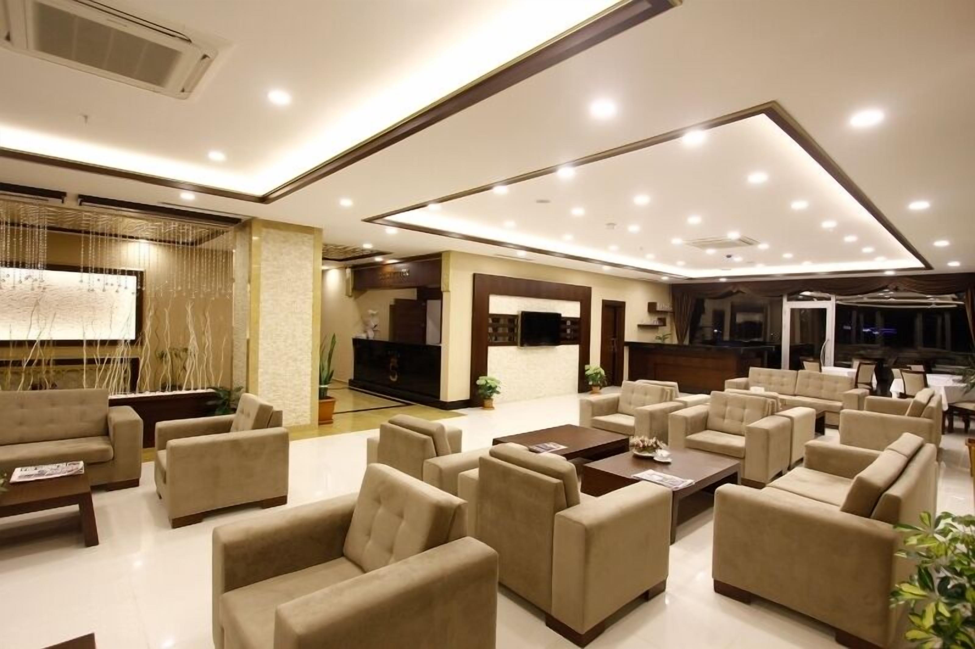 Àrea amb seients del vestíbul