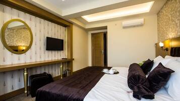 Minibar, in-room safe, desk, soundproofing