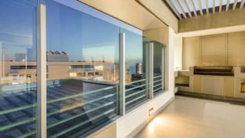 Apartemen, 2 kamar tidur | Pemandangan dari properti