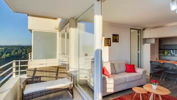 Căn hộ, 2 phòng ngủ | Hiên