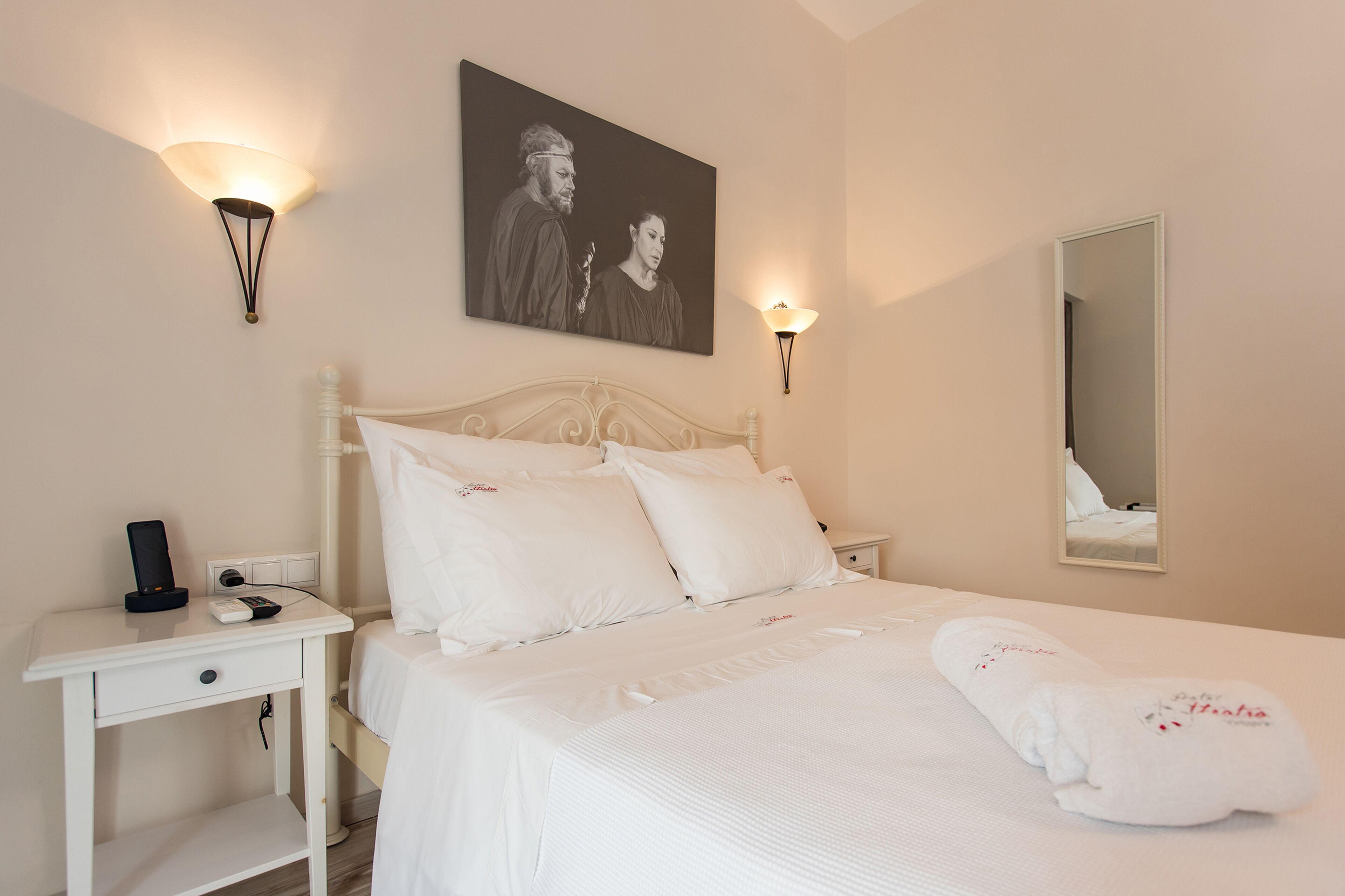 classic room, garden view | premium bedding, minibar, in-room safe, individually decorated