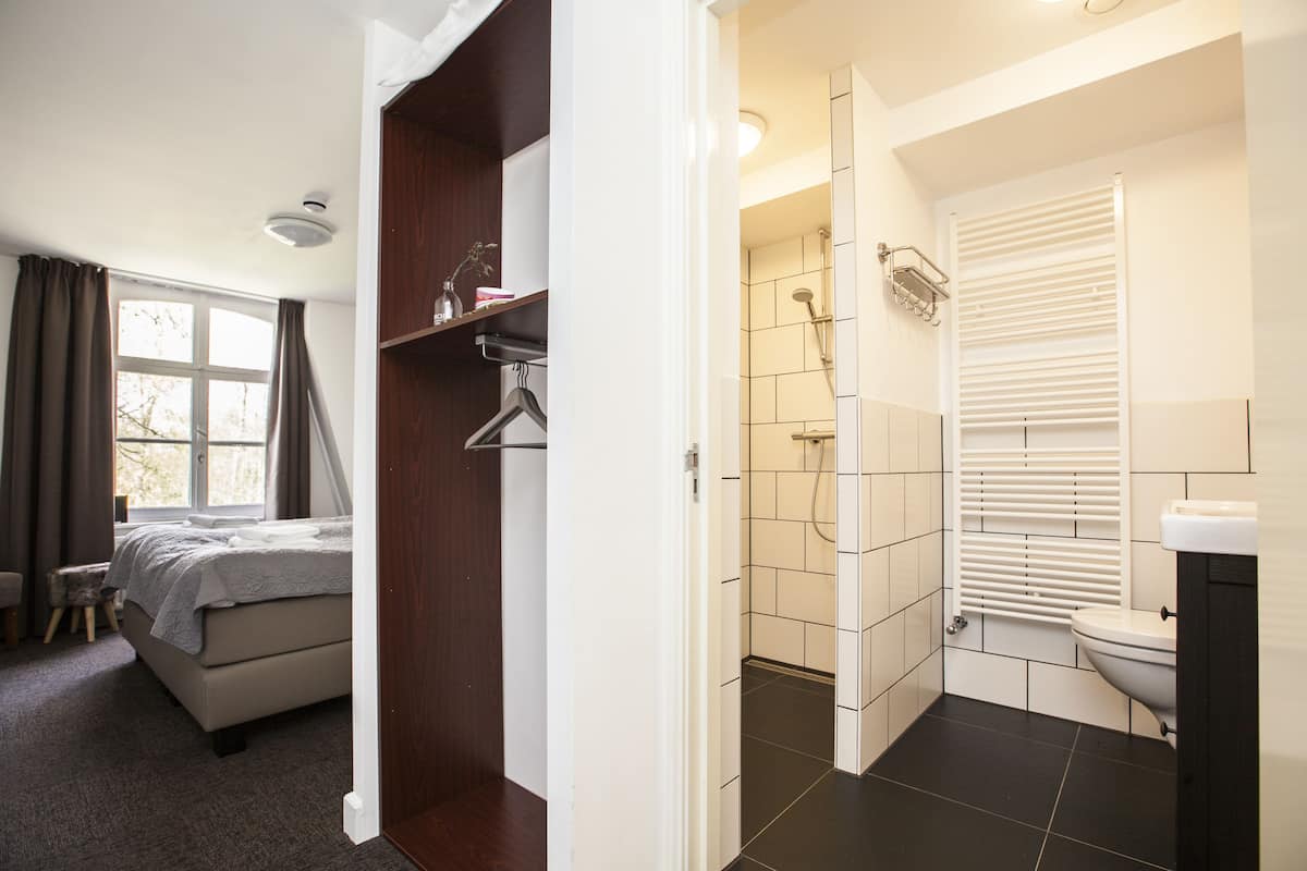 Standard Double Room | Blackout drapes, rollaway beds (surcharge), WiFi (free), bed sheets