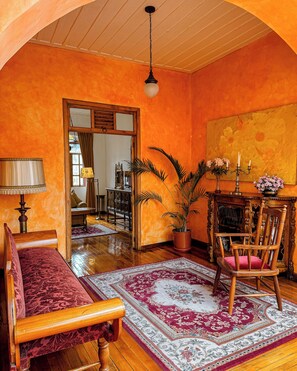 Sala de estar en el lobby