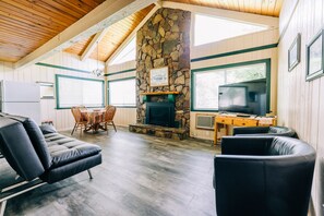 Standard Cabin, Multiple Beds, Non Smoking, Fireplace | Living area | 32-inch LCD TV with satellite channels, TV