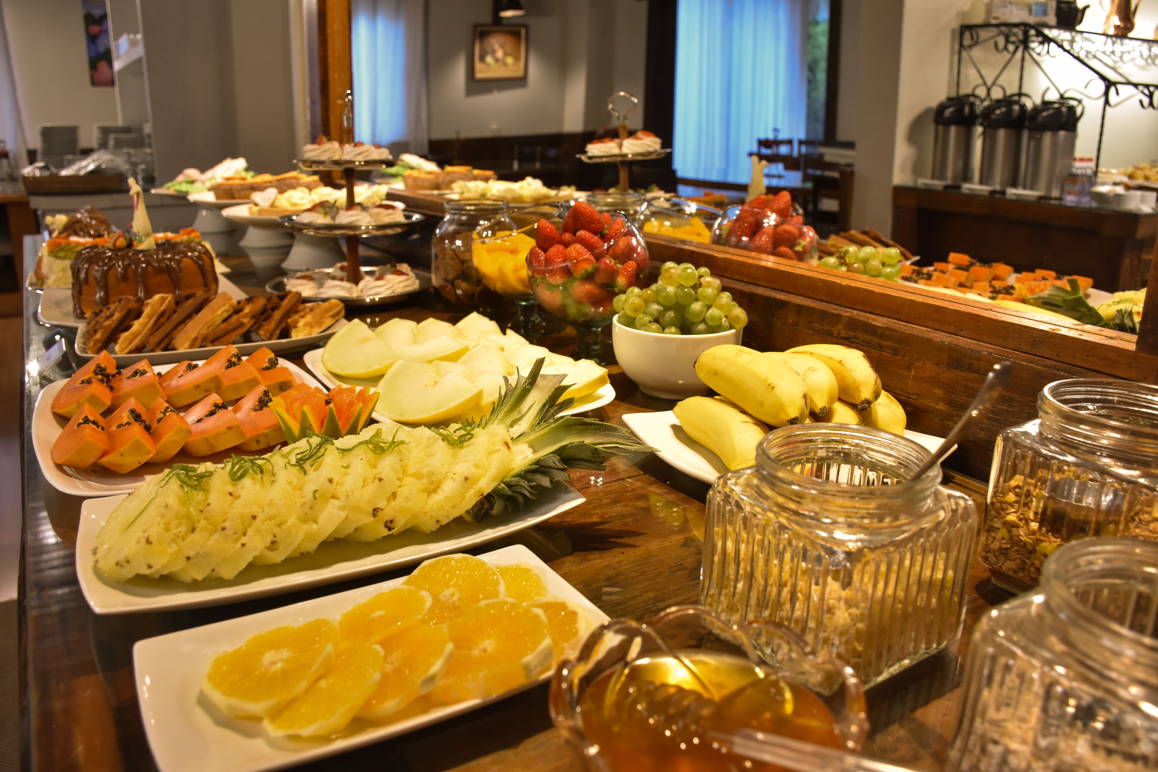 매일 뷔페 무료 아침 식사 포함