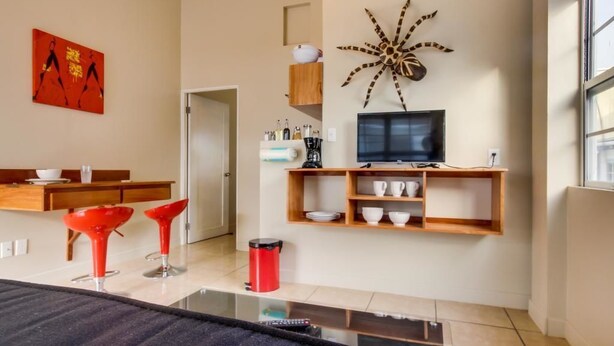 Room - Downtown Nest (San Pedro)
