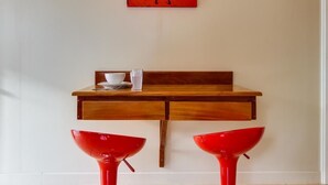 Interior - Downtown Nest (San Pedro)