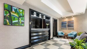 Lobby - Park West Hotel (New York)