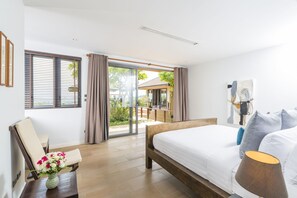4 Bedroom Private Pool Villa | 4 bilik tidur, peti besi dalam bilik, dihias secara berasingan 