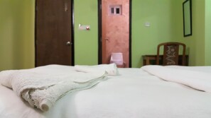 Standard Double Room, Private Bathroom | In-room safe, desk, soundproofing, iron/ironing board