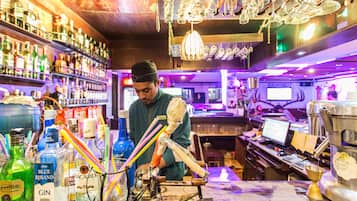 Bar (en el alojamiento)
