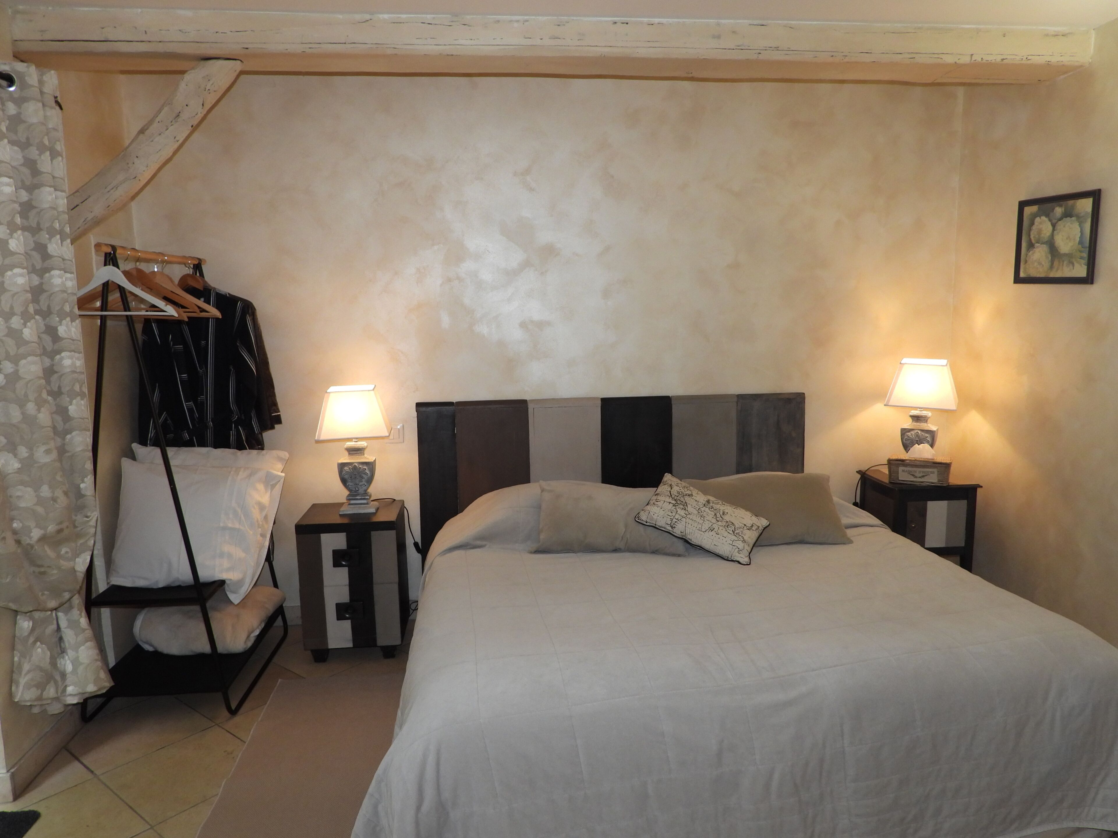 Chambre Double Confort, salle de bains attenante