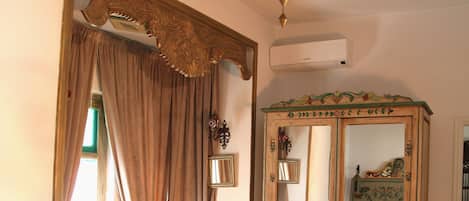 Chambre Supérieure (Ganaria) | Coffres-forts dans les chambres, décoration personnalisée