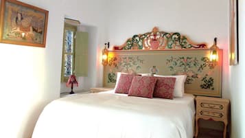 Superior Room (Ganaria) | In-room safe, individually decorated, individually furnished, desk