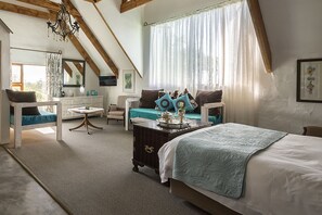 Luxury Suite with Sea View, Pool Access | 1 quarto, roupas de cama premium, cofres nos quartos