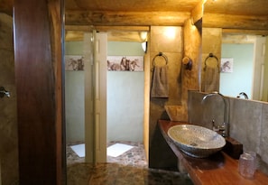 Luxury Stable Suite 2 with SEA VIEW | Bathroom | Shower, free toiletries, hair dryer, towels