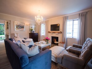Interior - Exquisite Cottage 20 (Knysna)