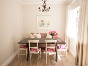 Interior detail - Exquisite Cottage 20 (Knysna)