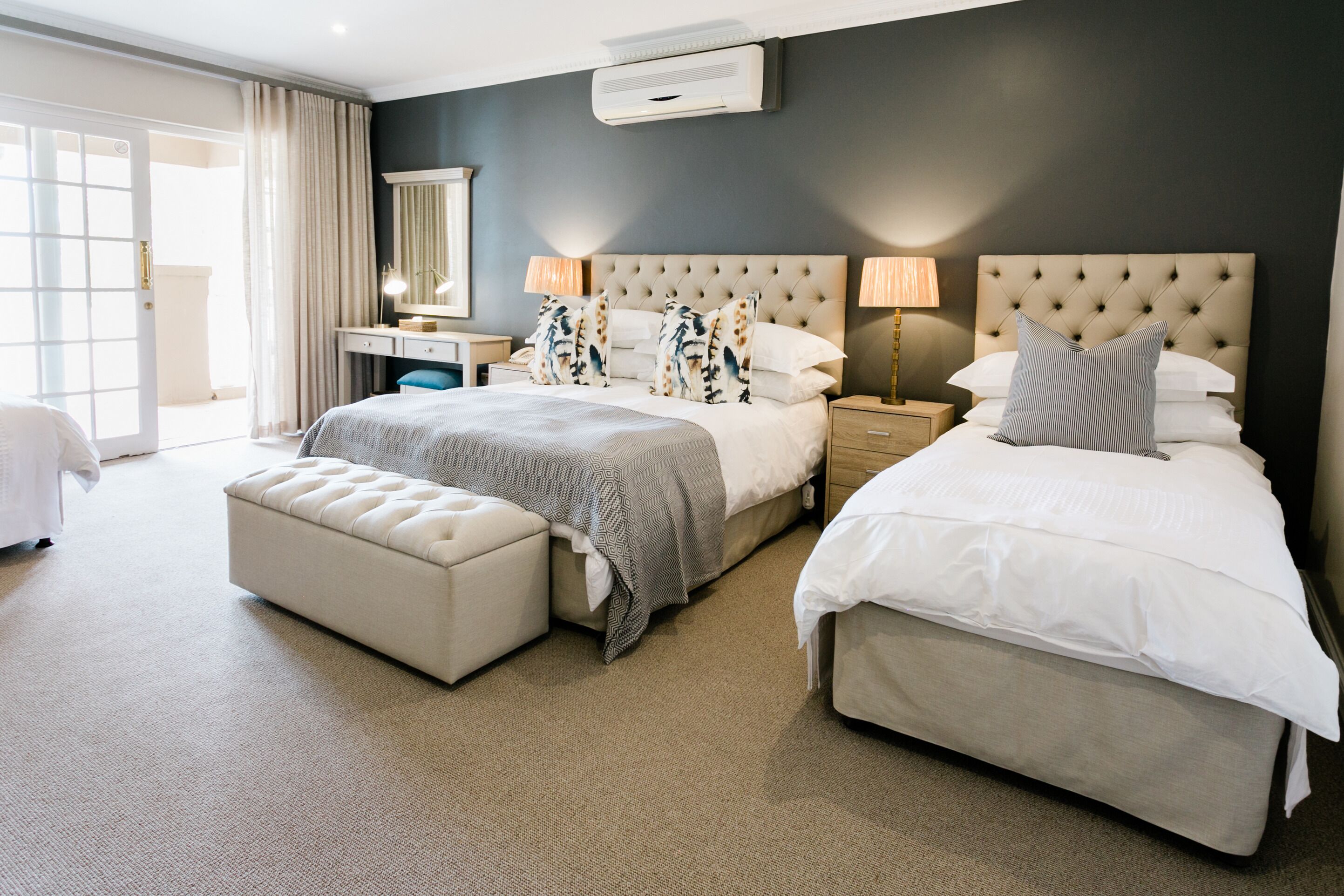 family rooms, no fireplace | in-room safe, individually furnished, free wifi, bed sheets