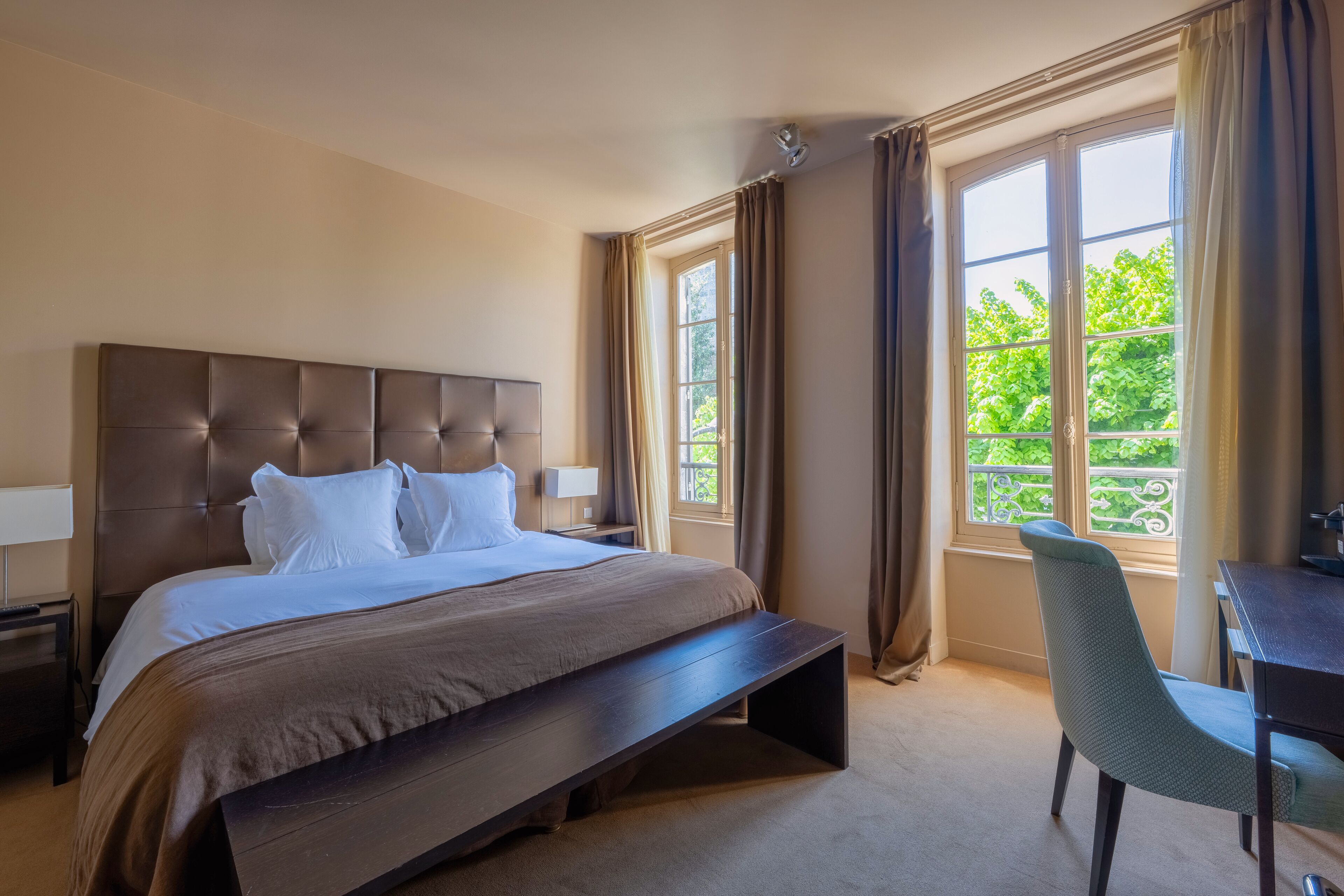 Literie de qualité supérieure, minibar, coffres-forts dans les chambres