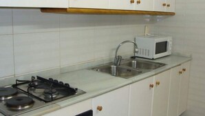 Apartemen, 2 kamar tidur | Dapur pribadi