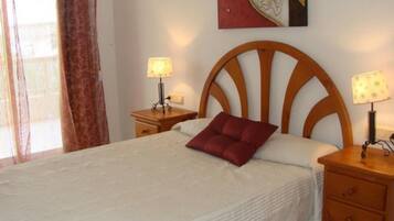 Apartamento, 2 habitaciones | 2 dormitorios, tabla de planchar con plancha, cunas (de pago)