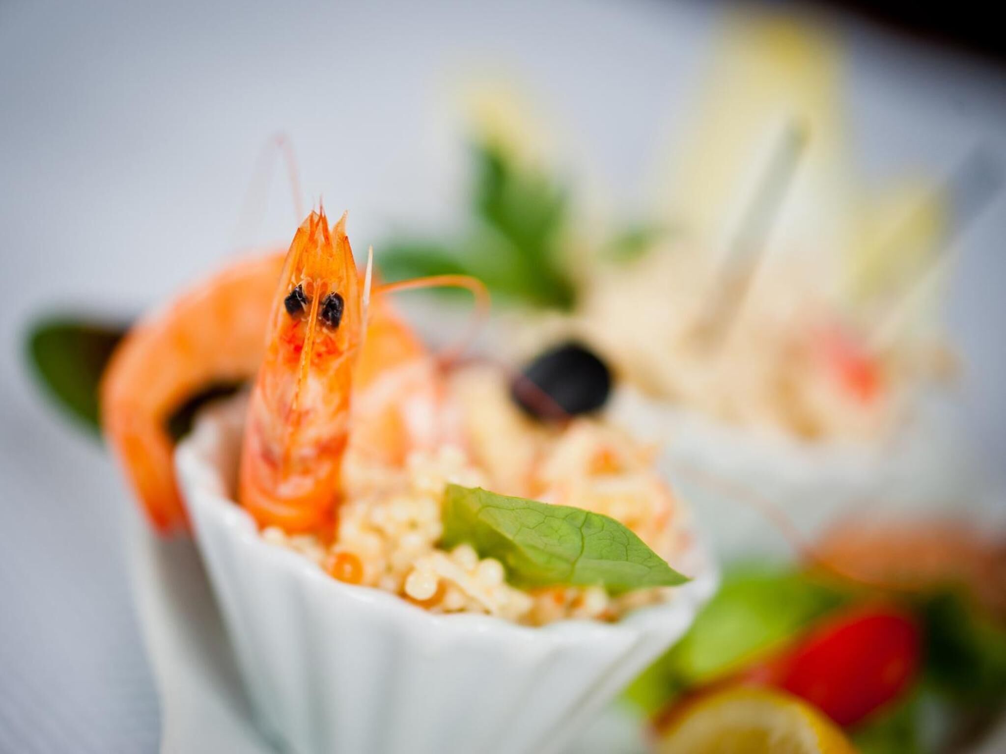 Déjeuner et dîner servis sur place