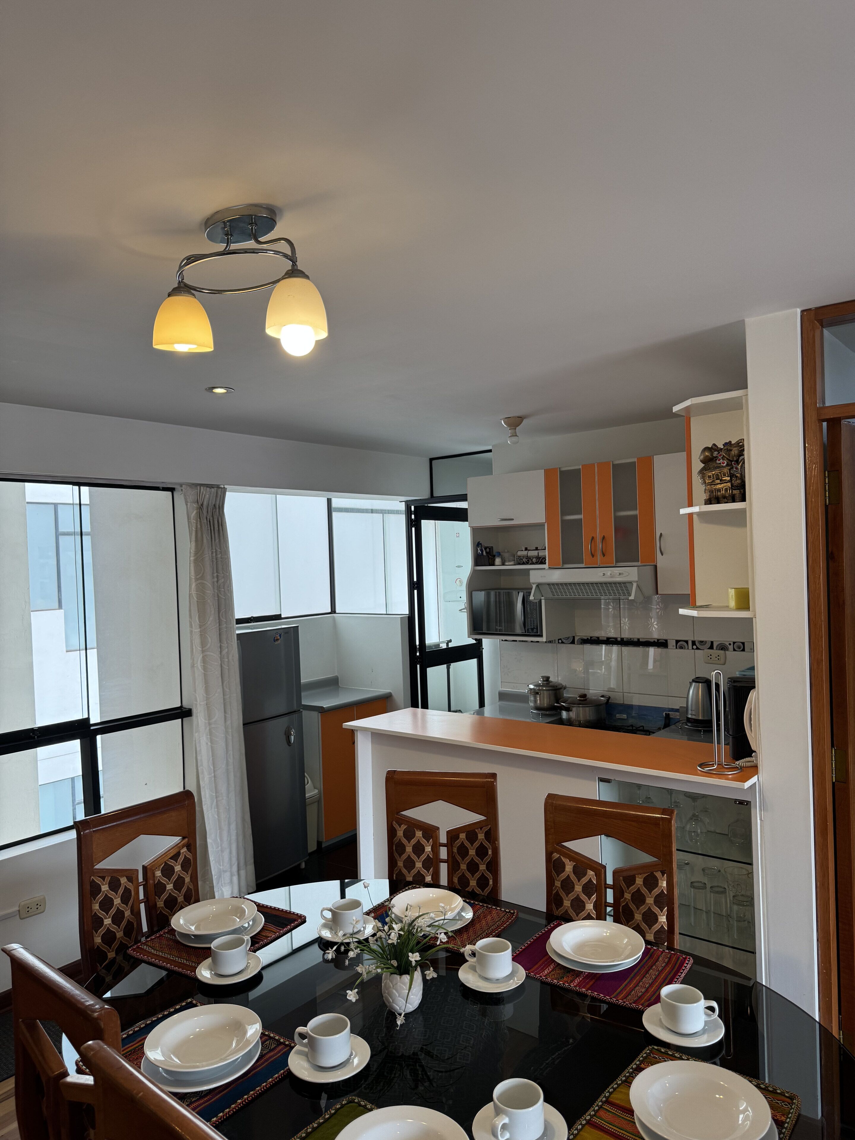 Comfort Apartment, 3 Bedrooms | Dining room