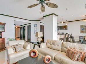 Living area - Diamante del Sol 502S (Jacó)