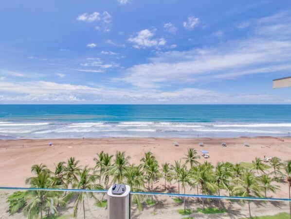 Apartment, 2 Bedrooms | Beach/ocean view