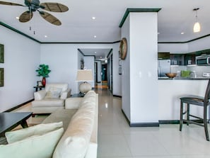 Apartment, 2 Bedrooms | Living area