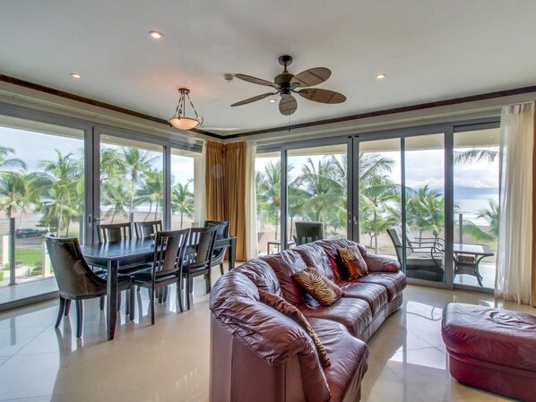 Apartment, 3 Bedrooms | Living area