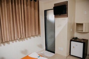 Minibar, blackout curtains, free WiFi - Hotel Positano (Taguatinga)