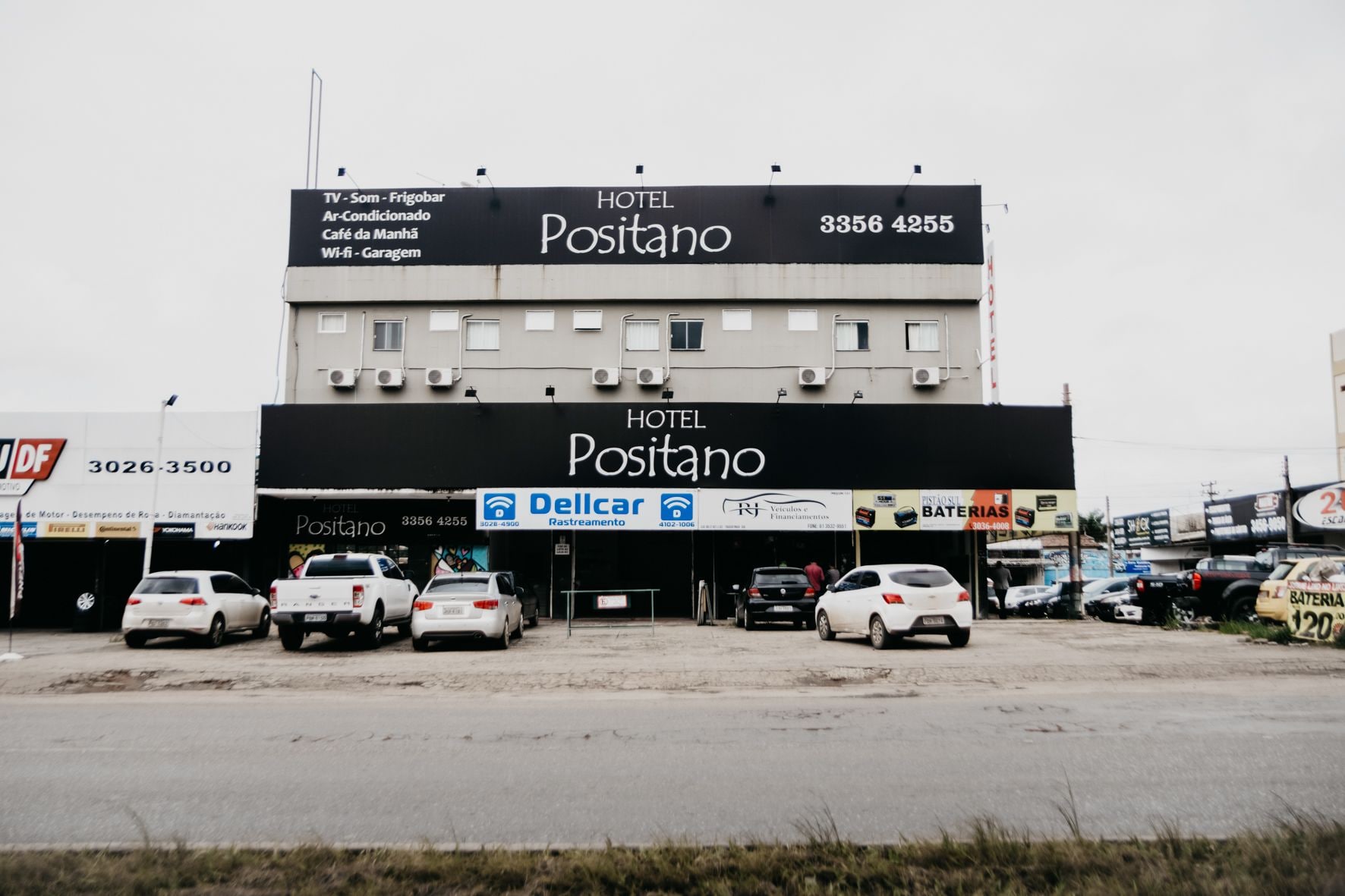 Fachada da propriedade