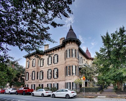 McMillan Inn Bed and Breakfast