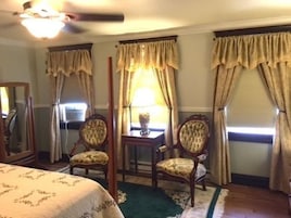 Habitación, baño privado (Trey Run #5) | Decoración individual y mobiliario individual