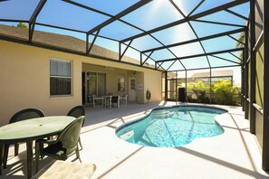 Dining - Disney Area Standard Homes (Kissimmee)