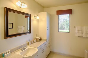 Departamento, 3 habitaciones | Baño