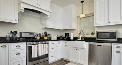 PX002 4 Bedroom Apartment By Senstay