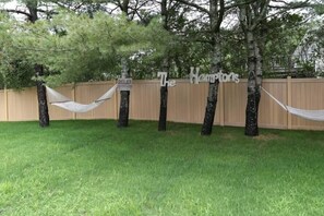 Rumah, 5 kamar tidur | Taman