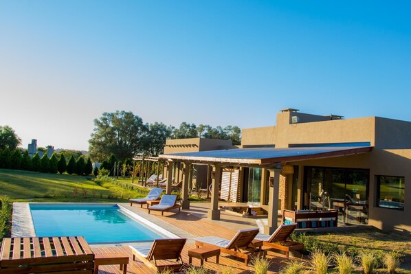 Pool - Refugios de Victoria (Victoria)