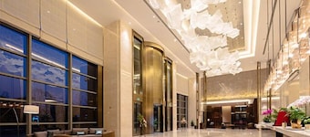 Golden Eagle Summit Hotel Nanjing China