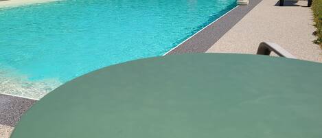 Piscine extérieure (ouverte en saison)