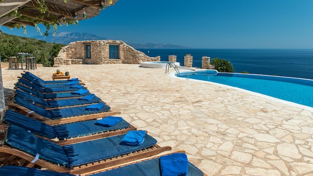 Blue Caves Villas | 4-bedroom Villa DEEP BLUE | Privat basseng