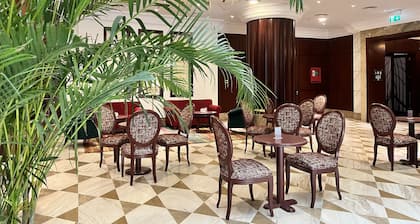City Seasons Suites