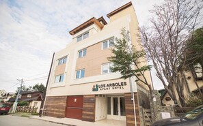 Fachada de la propiedad